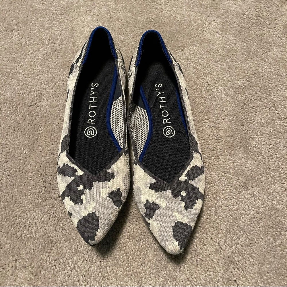 Retired Rothy’s Ash Gray Camo Point